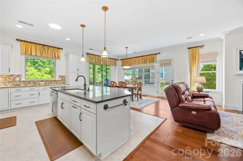 124 Chimney Rock Court Denver NC 28037