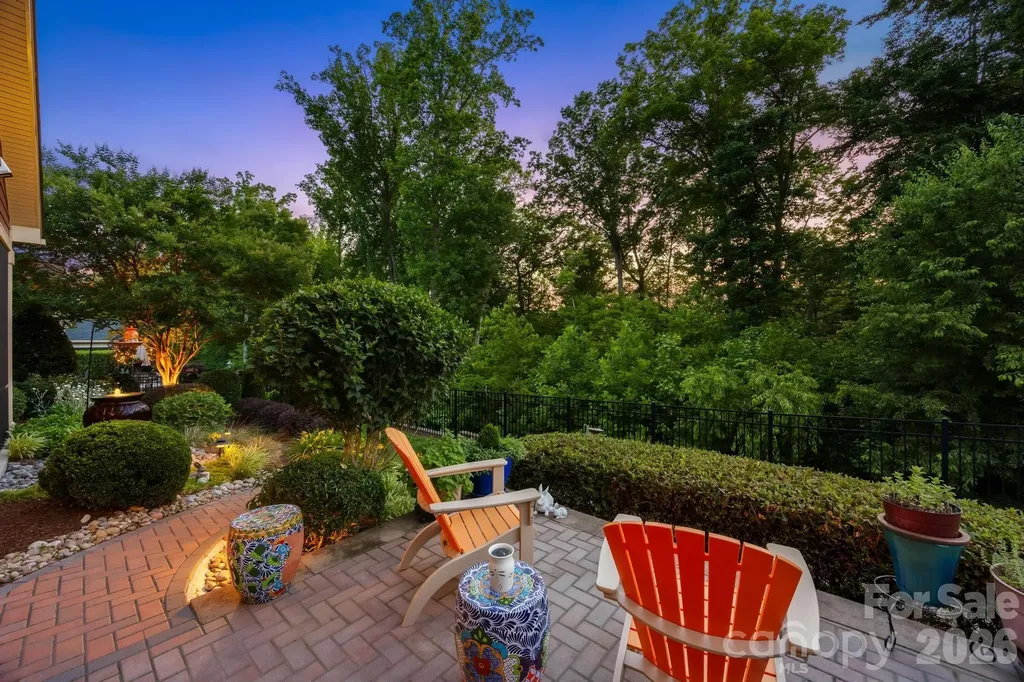 124 Chimney Rock Court Denver NC 28037
