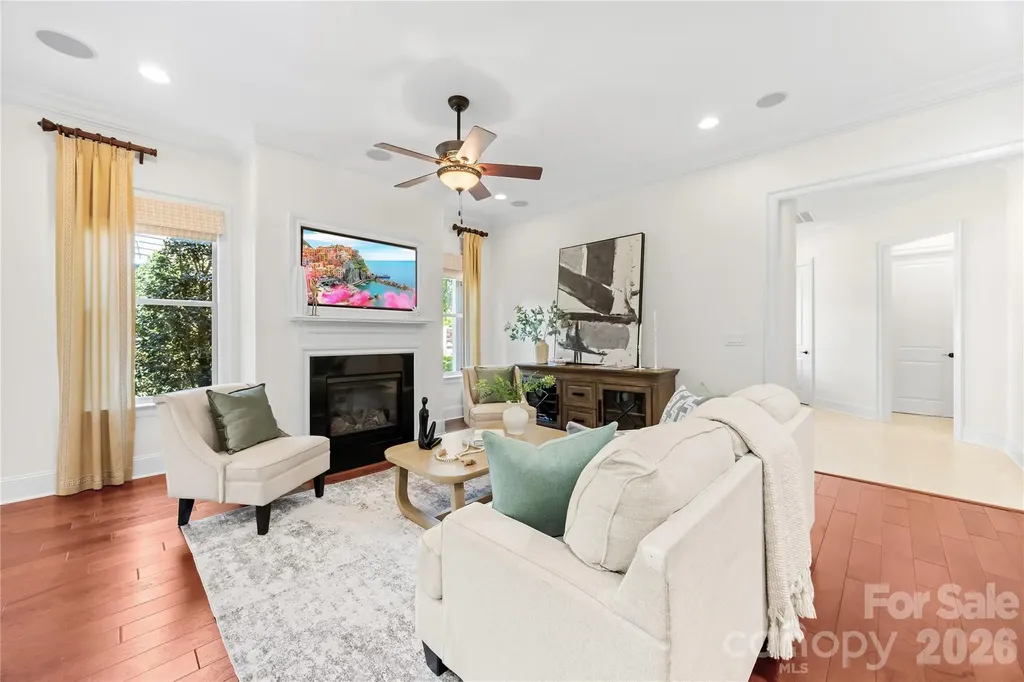 124 Chimney Rock Court Denver NC 28037