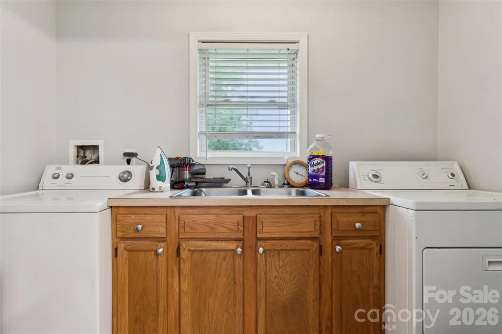 604 Archibald Road Concord NC 28025