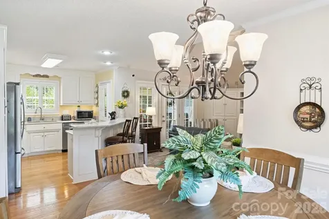1302 Laurel Woods Drive Gastonia NC 28052