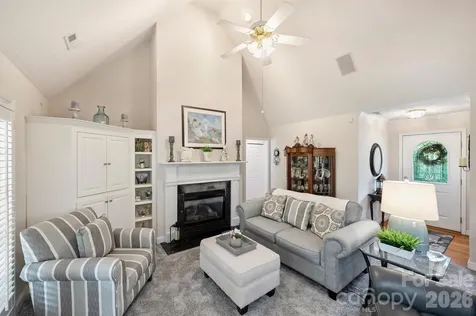 1302 Laurel Woods Drive Gastonia NC 28052
