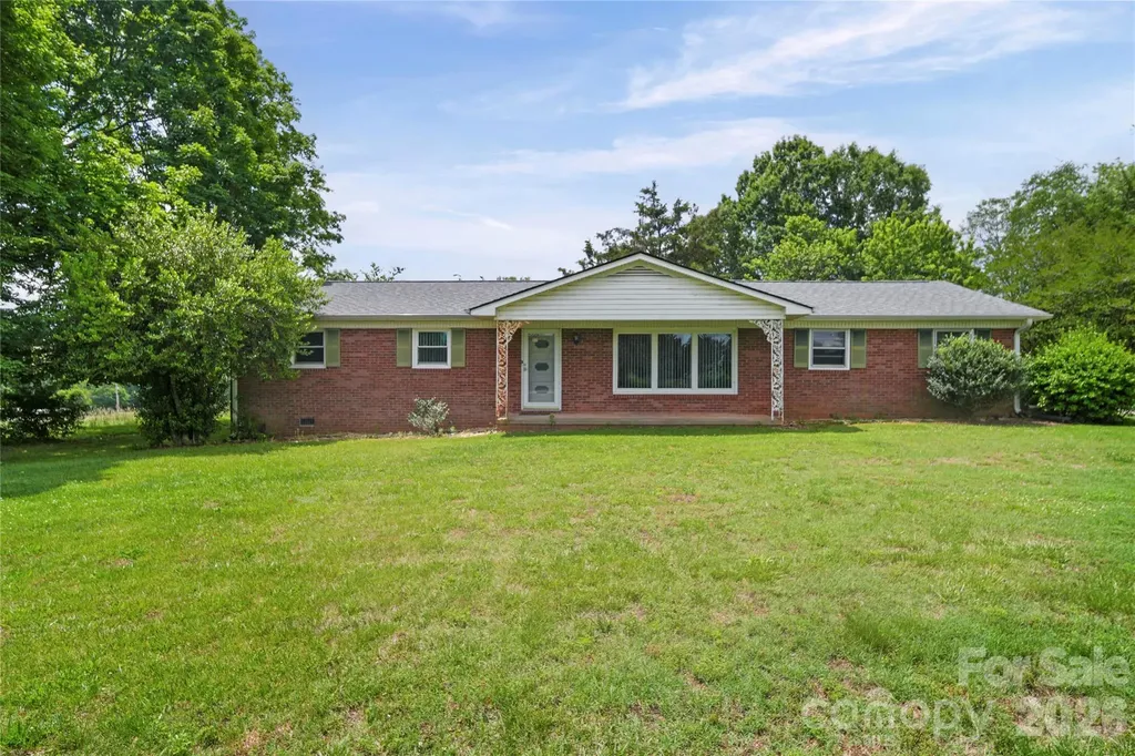 708 Mocksville Highway Statesville NC 28625