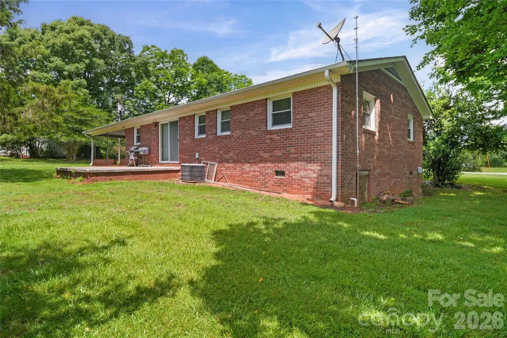 708 Mocksville Highway Statesville NC 28625