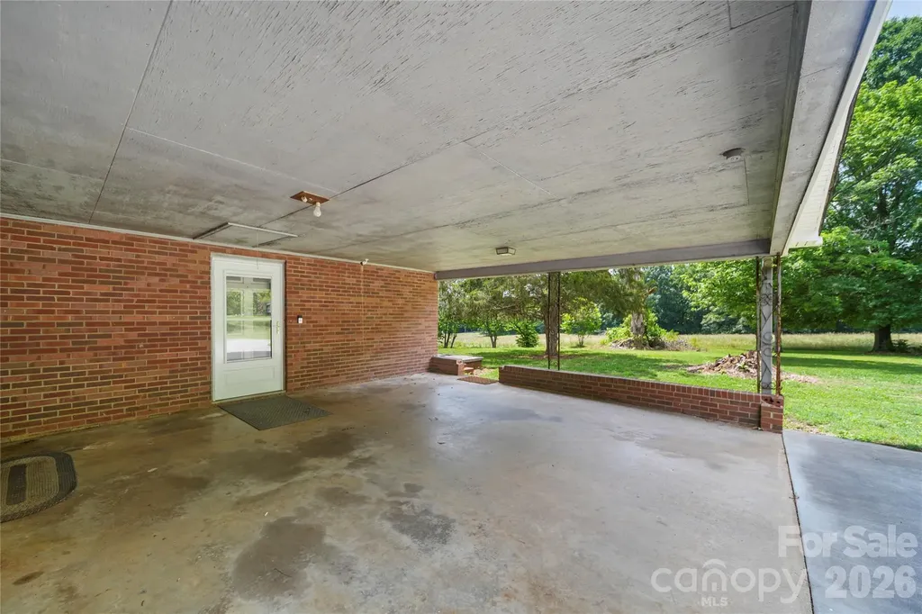 708 Mocksville Highway Statesville NC 28625