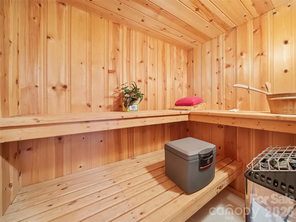 820 Wild Rose Lane Burnsville NC 28714
