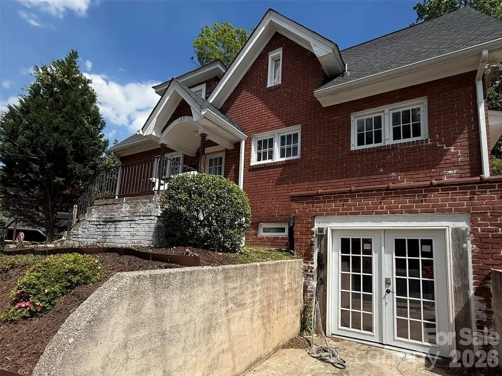 125 N Caldwell Street Salisbury NC 28144