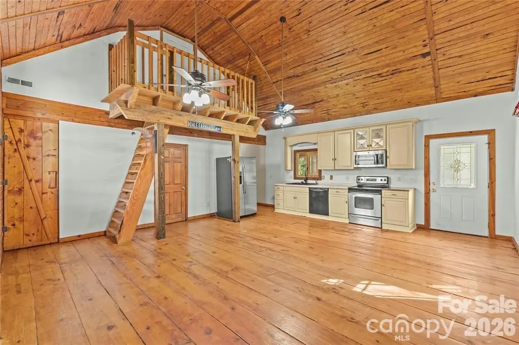 11826 Merriweather Drive Charlotte NC 28273