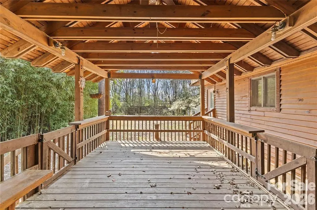 11826 Merriweather Drive Charlotte NC 28273