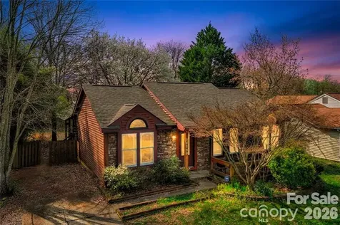 11826 Merriweather Drive Charlotte NC 28273
