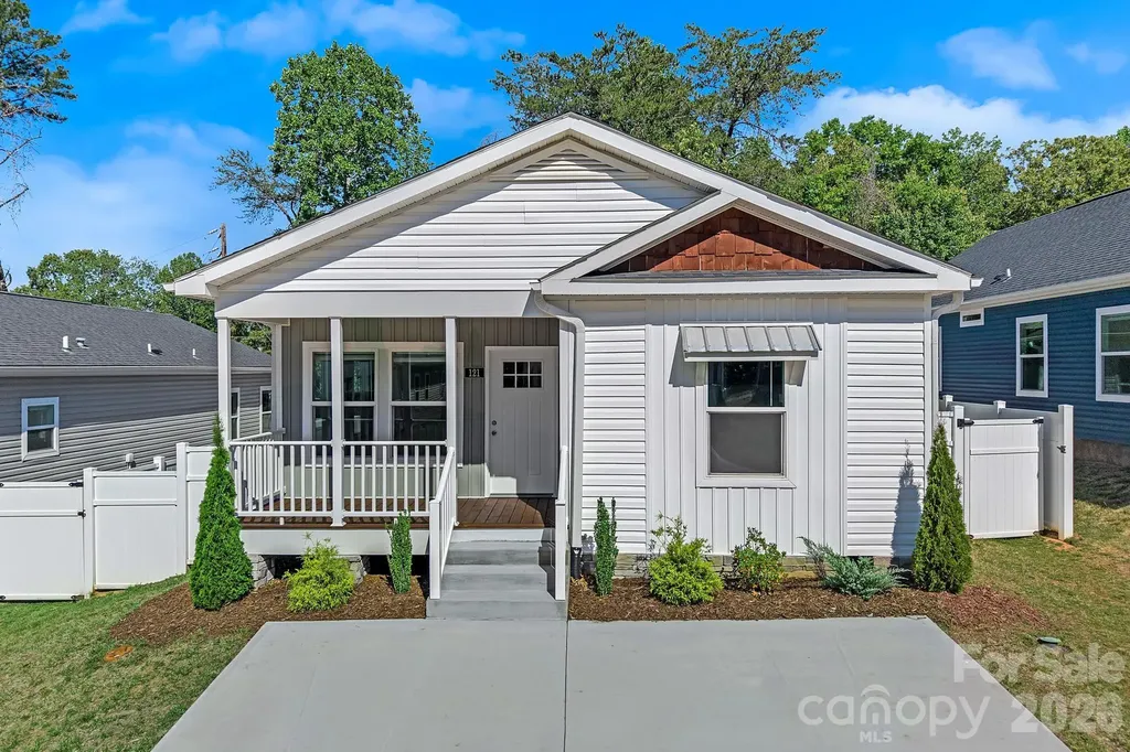 121 Bellamy Road Asheville NC 28806