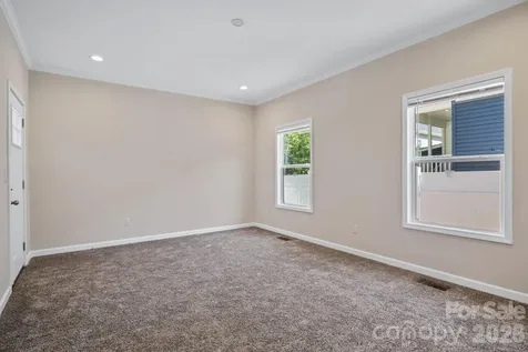 121 Bellamy Road Asheville NC 28806