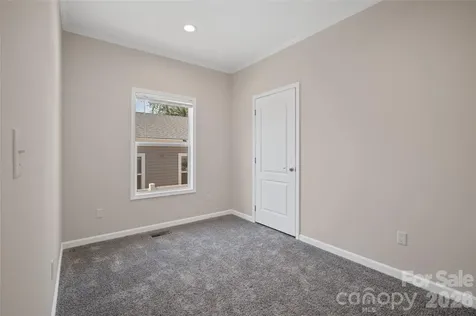 121 Bellamy Road Asheville NC 28806