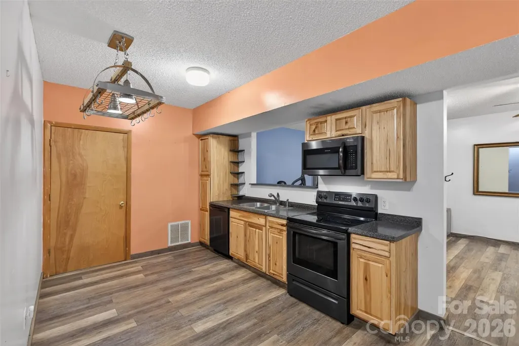 66 Misery Ridge Trail Mill Spring NC 28756