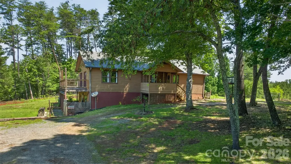 66 Misery Ridge Trail Mill Spring NC 28756