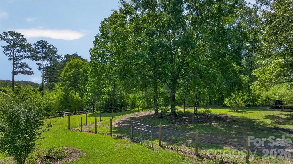 66 Misery Ridge Trail Mill Spring NC 28756