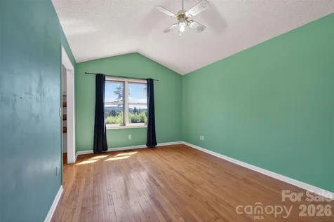 66 Misery Ridge Mill Spring NC 28756