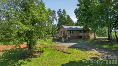 66 Misery Ridge Trail Mill Spring NC 28756