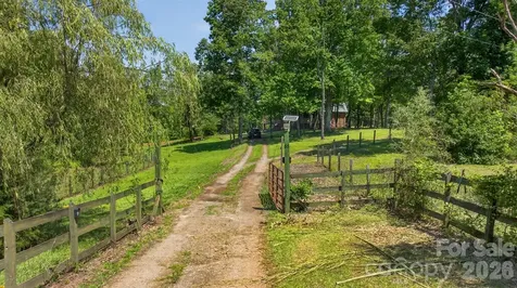 66 Misery Ridge Trail Mill Spring NC 28756