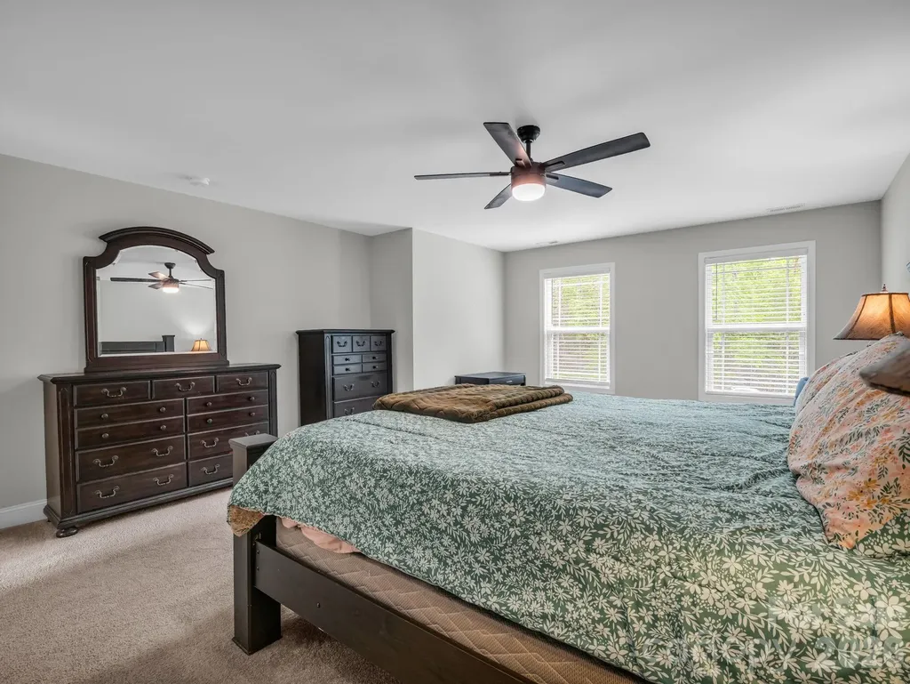 905 Rolling Road Lincolnton NC 28092