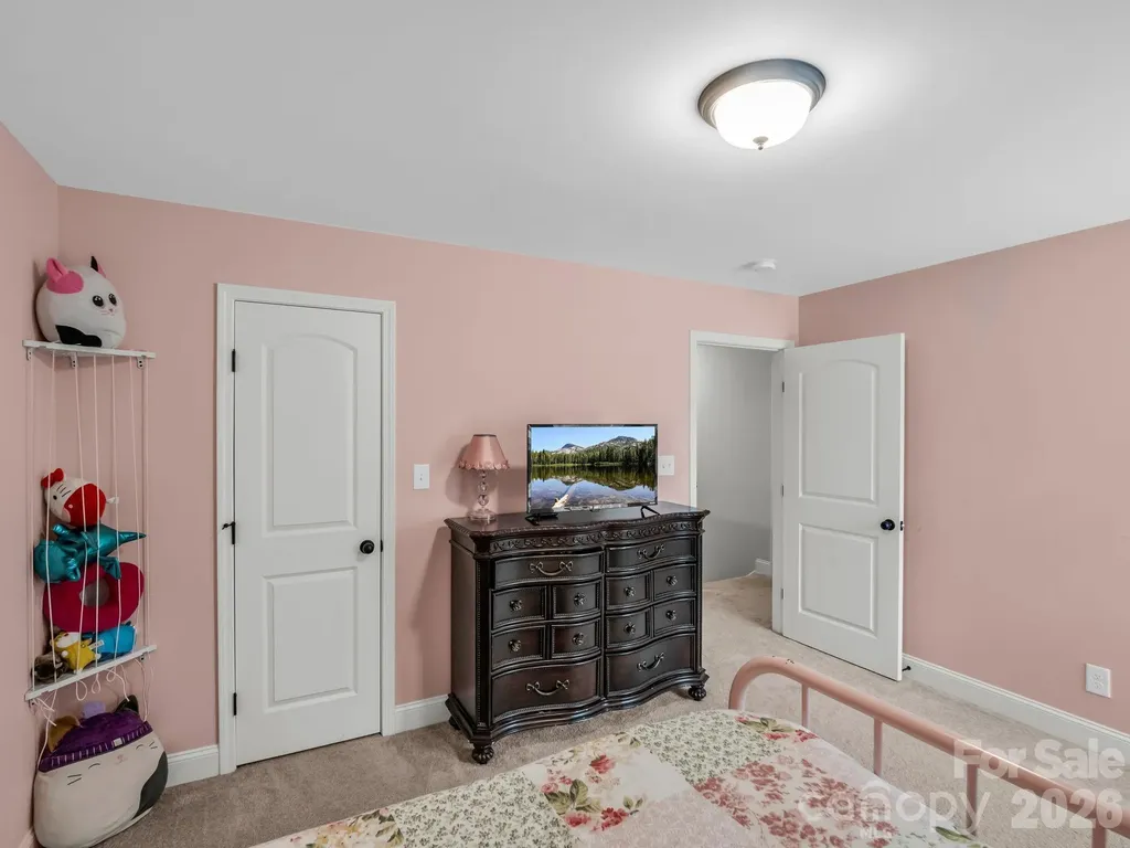 905 Rolling Road Lincolnton NC 28092