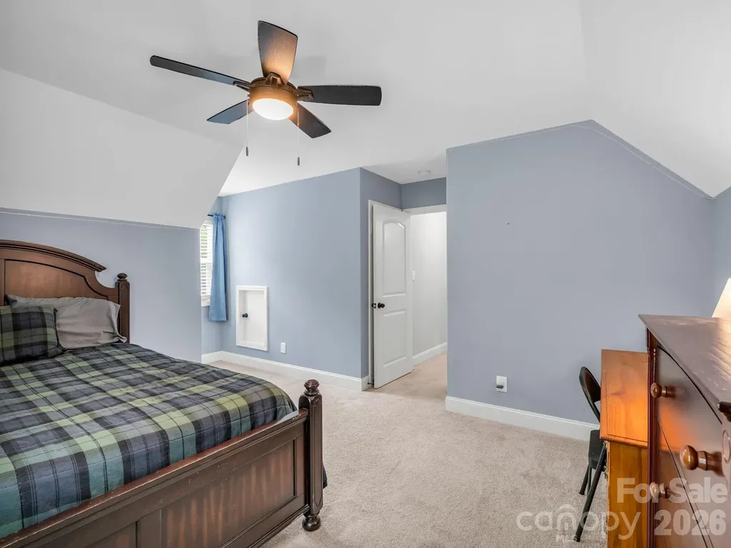 905 Rolling Road Lincolnton NC 28092
