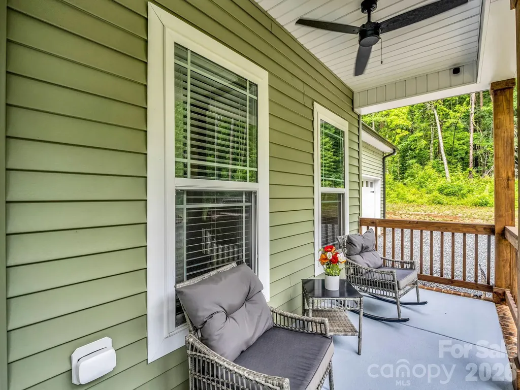 905 Rolling Road Lincolnton NC 28092