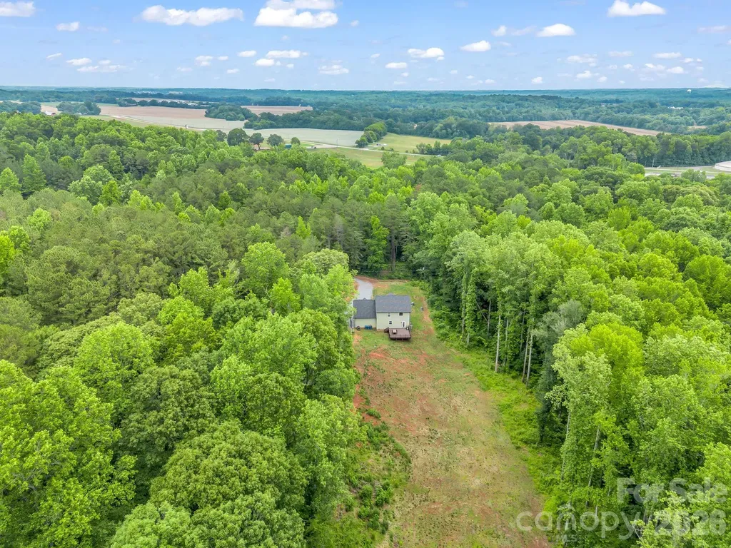 905 Rolling Road Lincolnton NC 28092