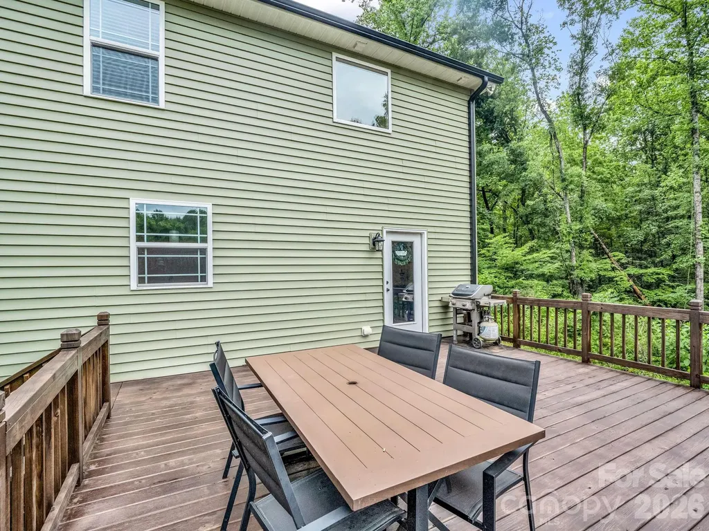 905 Rolling Road Lincolnton NC 28092