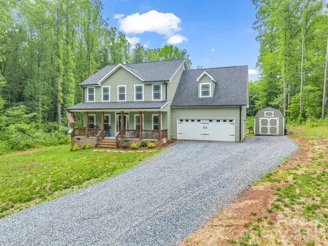 905 Rolling Road Lincolnton NC 28092