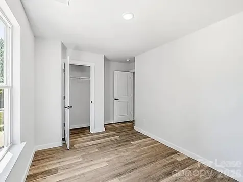 259/261 Vanderbilt Road Spartanburg SC 29301