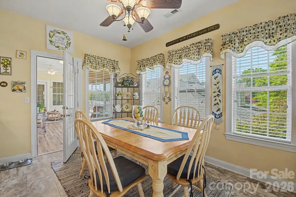 606 Carriage Commons Drive Hendersonville NC 28791