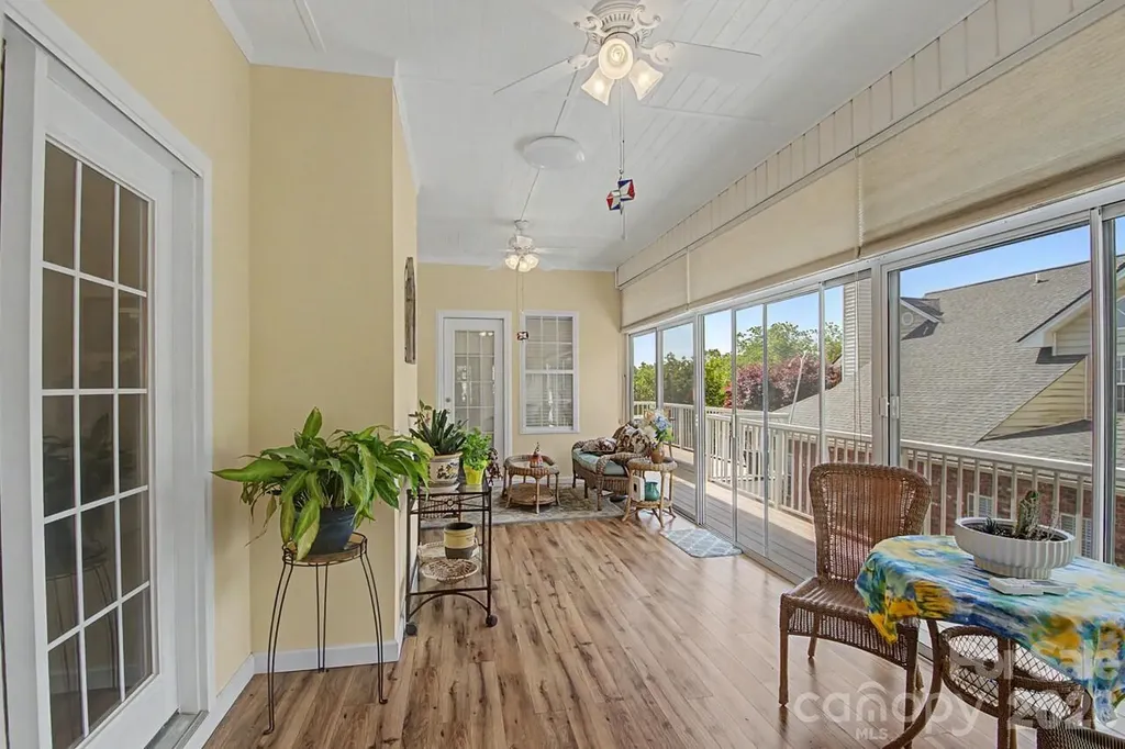 606 Carriage Commons Drive Hendersonville NC 28791