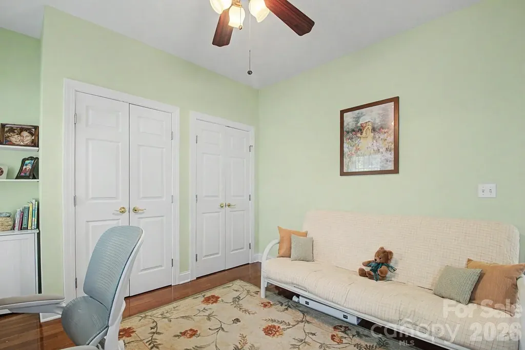 606 Carriage Commons Drive Hendersonville NC 28791
