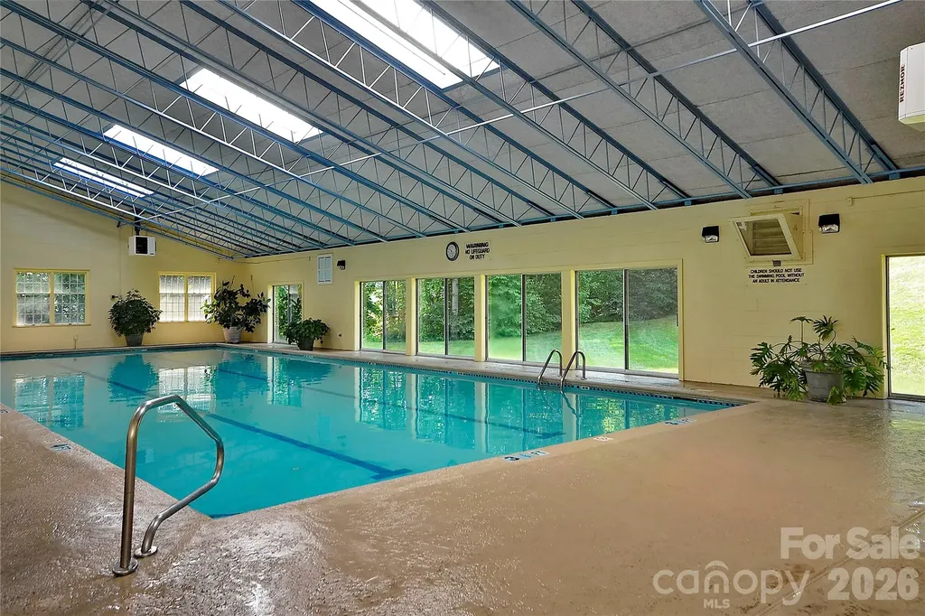 606 Carriage Commons Drive Hendersonville NC 28791