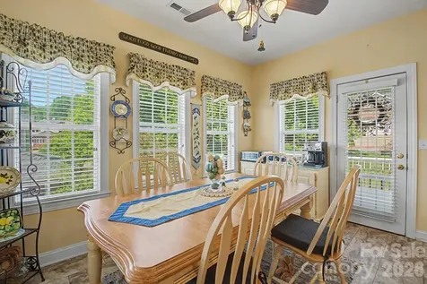 606 Carriage Commons Drive Hendersonville NC 28791