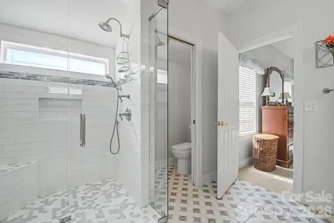 606 Carriage Commons Drive Hendersonville NC 28791