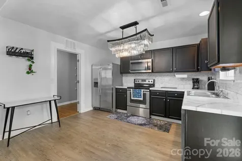 2772 Stonefield Crossing Drive Winston Salem NC 27107