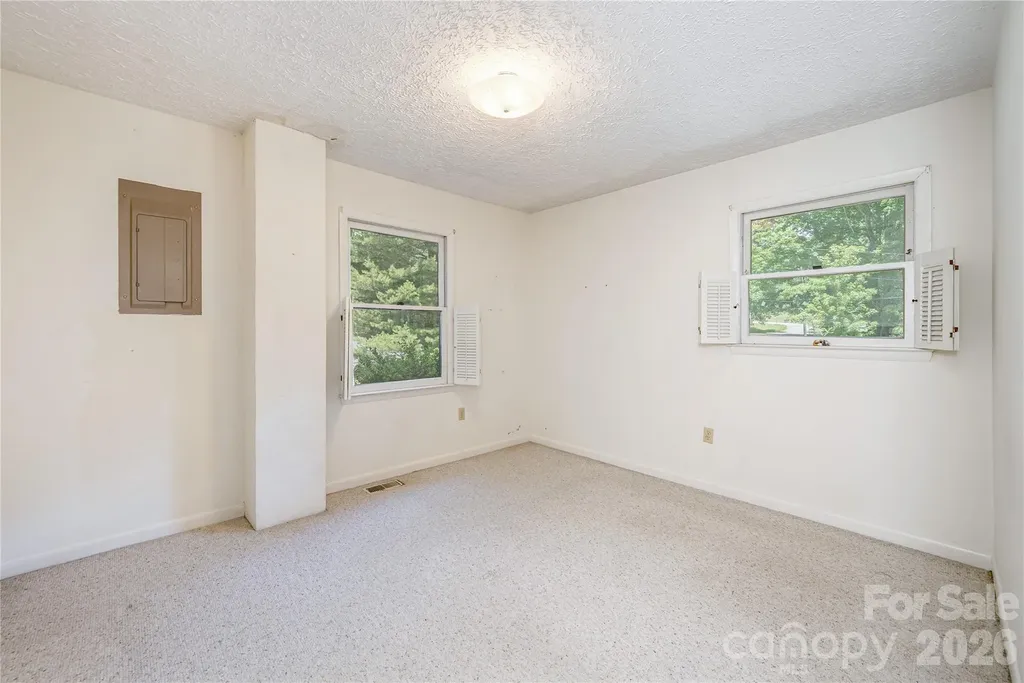 102 Valley Vista Drive Black Mountain NC 28711