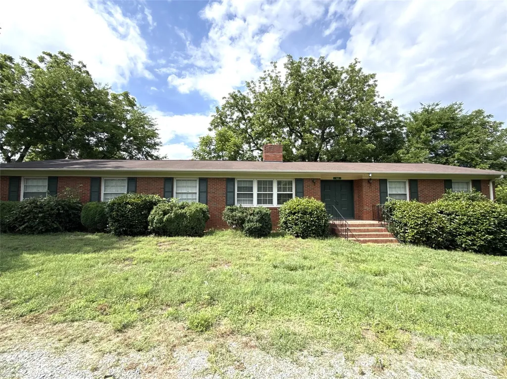 112 W Highway 218 Highway Monroe NC 28110