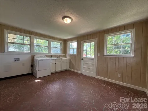 112 W Highway 218 Highway Monroe NC 28110