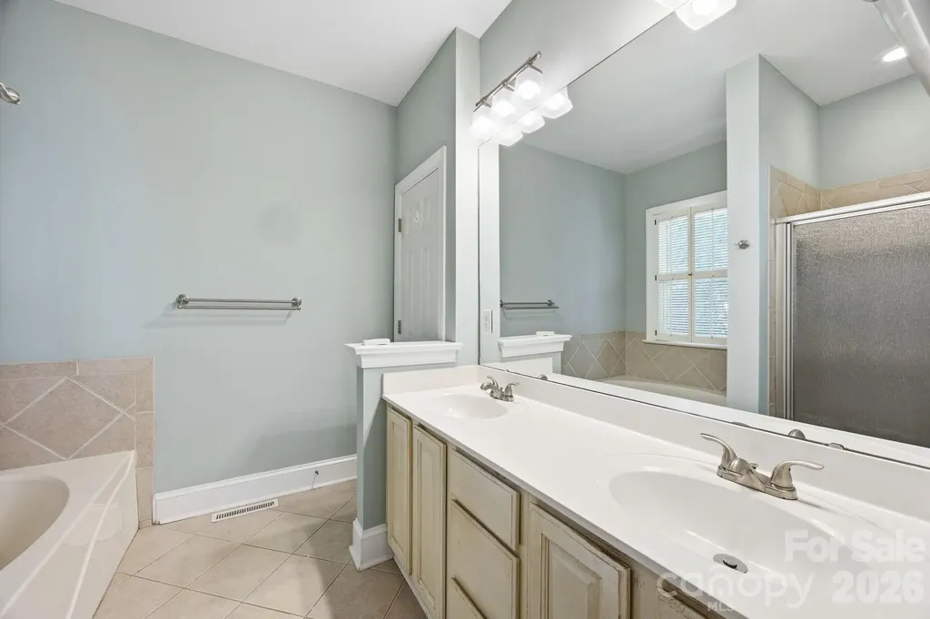 805 Celbridge Court Charlotte NC 28270