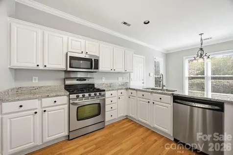 805 Celbridge Court Charlotte NC 28270