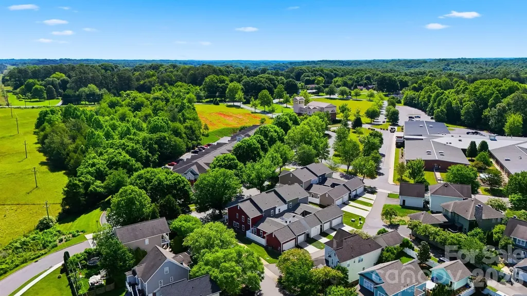 1805 Edgewater Drive NW Conover NC 28613
