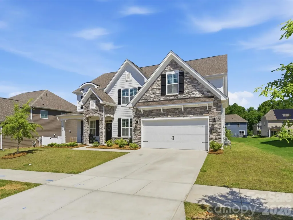 2204 Skybrook Oaks Drive Huntersville NC 28078