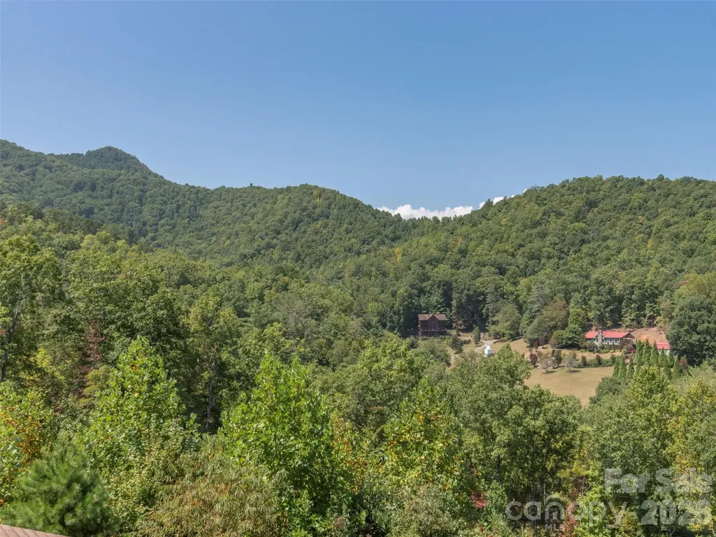 1120 Jacobs Branch Road Franklin NC 28734