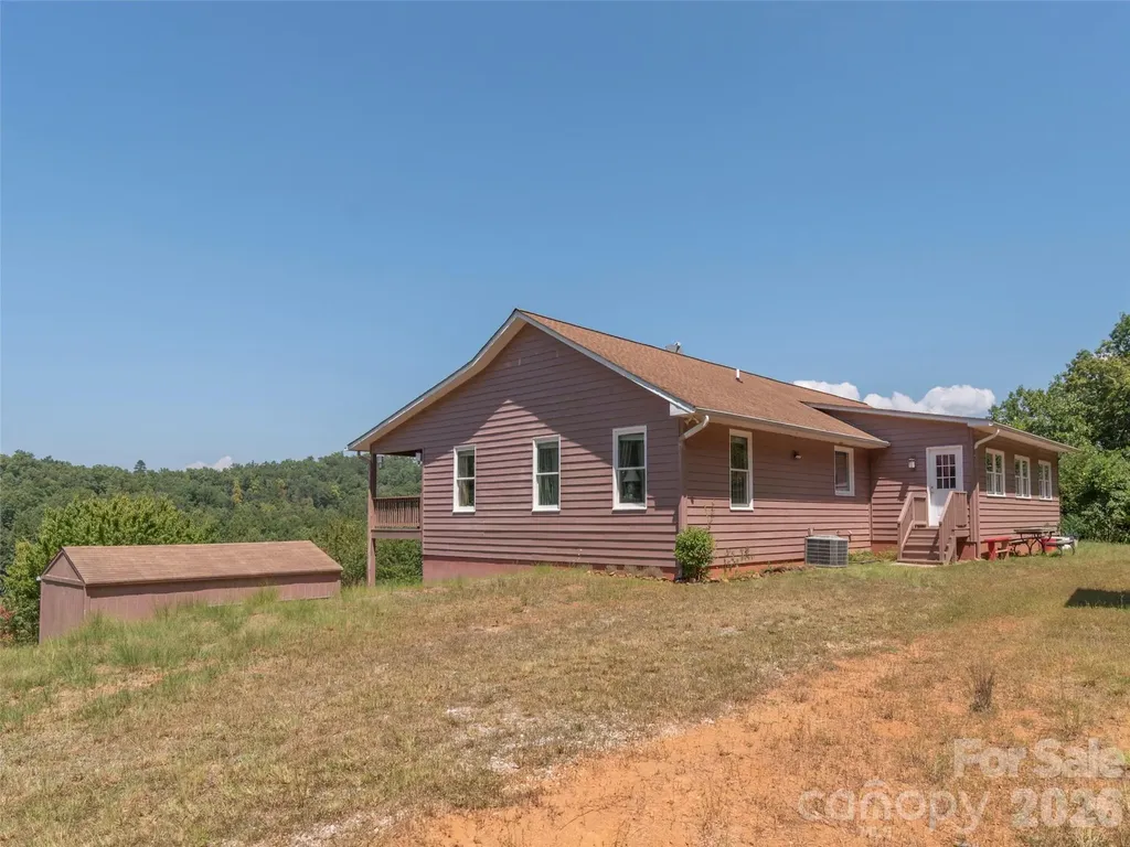 1120 Jacobs Branch Road Franklin NC 28734