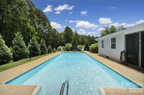 1516 Lowrys Highway Chester SC 29706