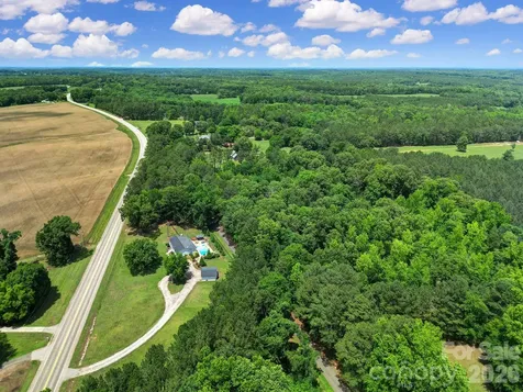 1516 Lowrys Highway Chester SC 29706