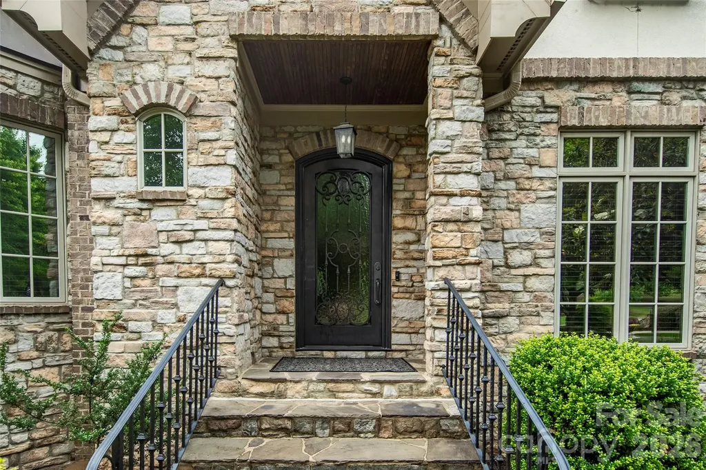 1616 Lookout Circle Waxhaw NC 28173